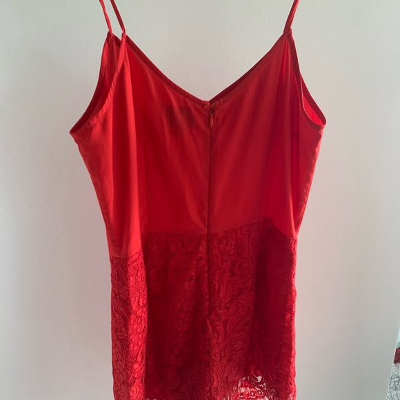 Saylor Savannah Red Lace Romper Two Piece - Picture 5 of 10